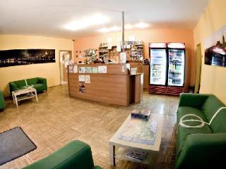 Nathan'S Villa Hostel Varsovie Extérieur photo