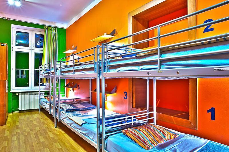 Nathan'S Villa Hostel Varsovie Chambre photo